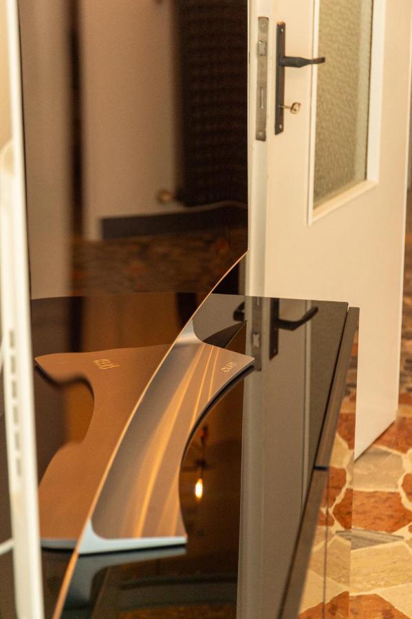 Ca Glera - Vintage Design Apartment Revine Lago Ngoại thất bức ảnh